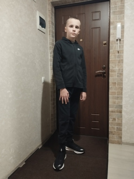 Золотой знак ГТО.